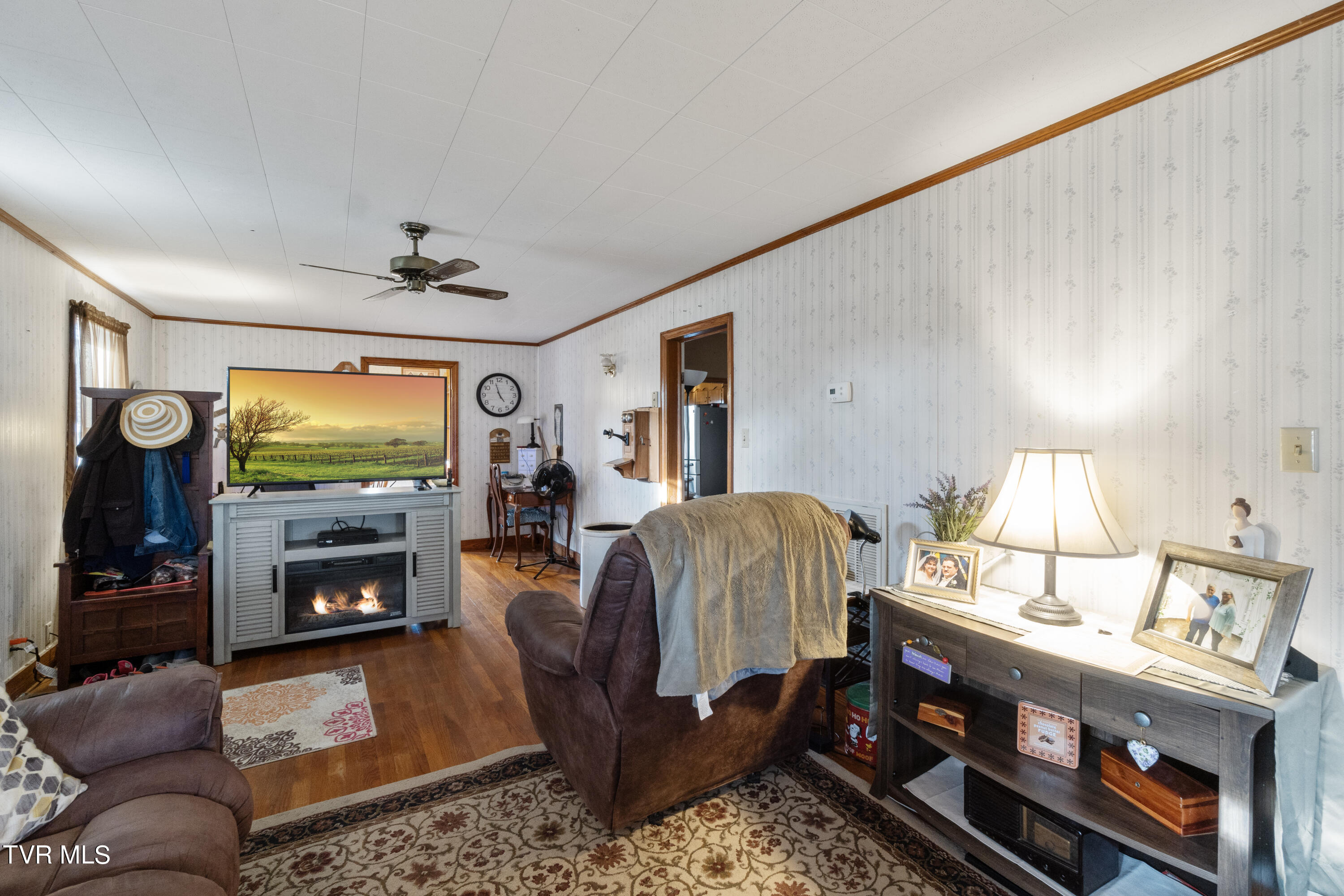 920 Red Gate Road Greeneville, TN 37743 - Photo 4 of 54 DSC02636