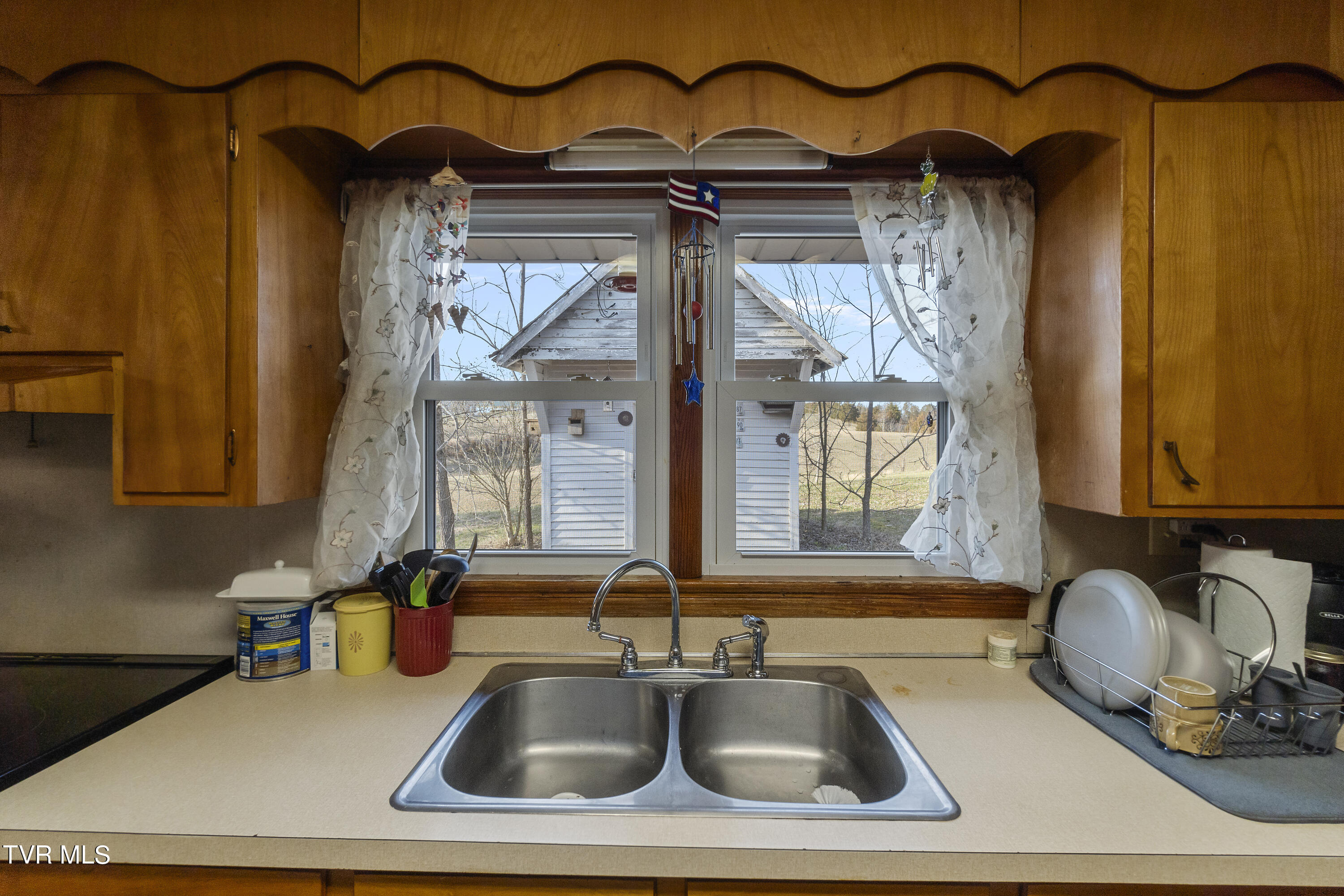 920 Red Gate Road Greeneville, TN 37743 - Photo 9 of 54 DSC02543