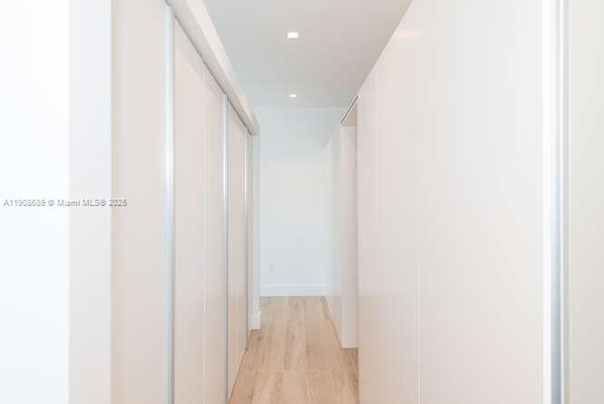 1325 Bay Drive Miami Beach, FL 33141 - Photo 25 of 49