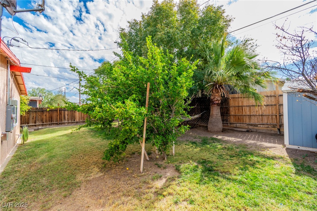111 Maple Street Henderson, NV 89015 - Photo 25 of 37 View of fenced backyard