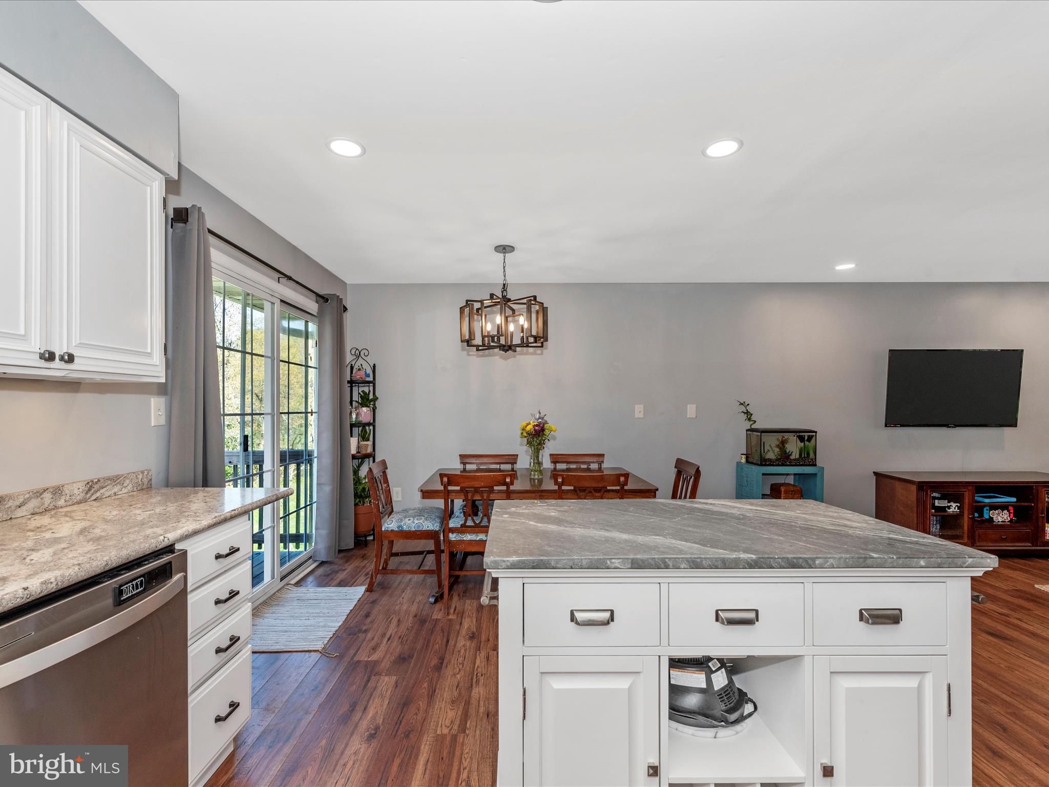 4862 Upper Beckleysville Road Hampstead, MD 21074 - Photo 19 of 51 P8A_0310