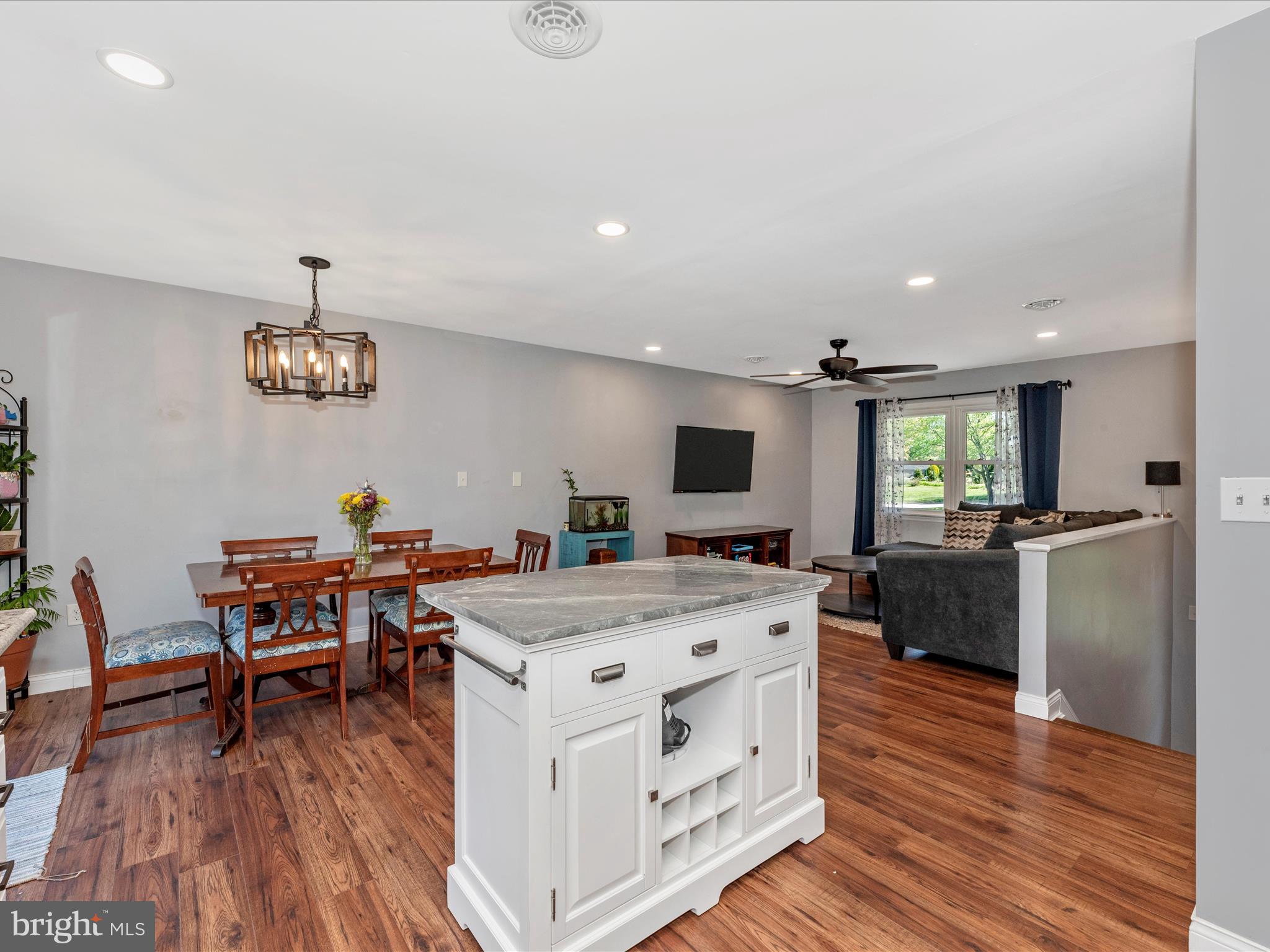 4862 Upper Beckleysville Road Hampstead, MD 21074 - Photo 20 of 51 P8A_0312