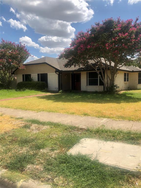 5337 Peninsula Way Garland, TX 75043 - Photo 1 of 1 a view of a terrace with a garden