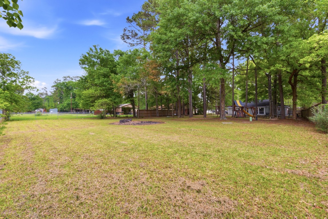 15464 Cardinal Trail Conroe, TX 77302 - Photo 41 of 44