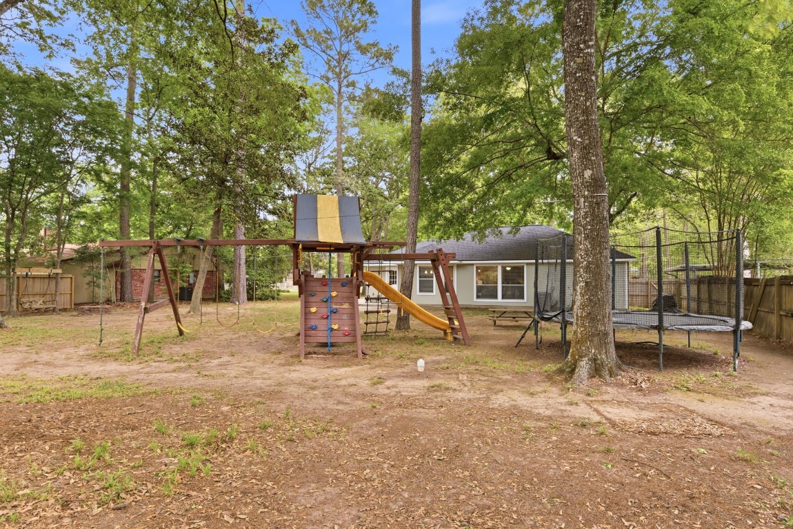 15464 Cardinal Trail Conroe, TX 77302 - Photo 42 of 44