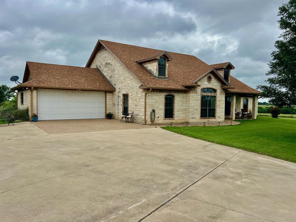 2276 Hodge Road Moody, TX 76557 - Photo 2 of 40