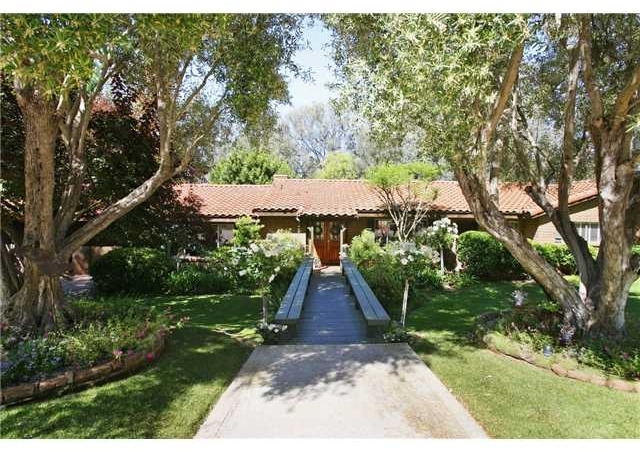 16577 Martincoit Road Poway, CA 92064 - Photo 1 of 11