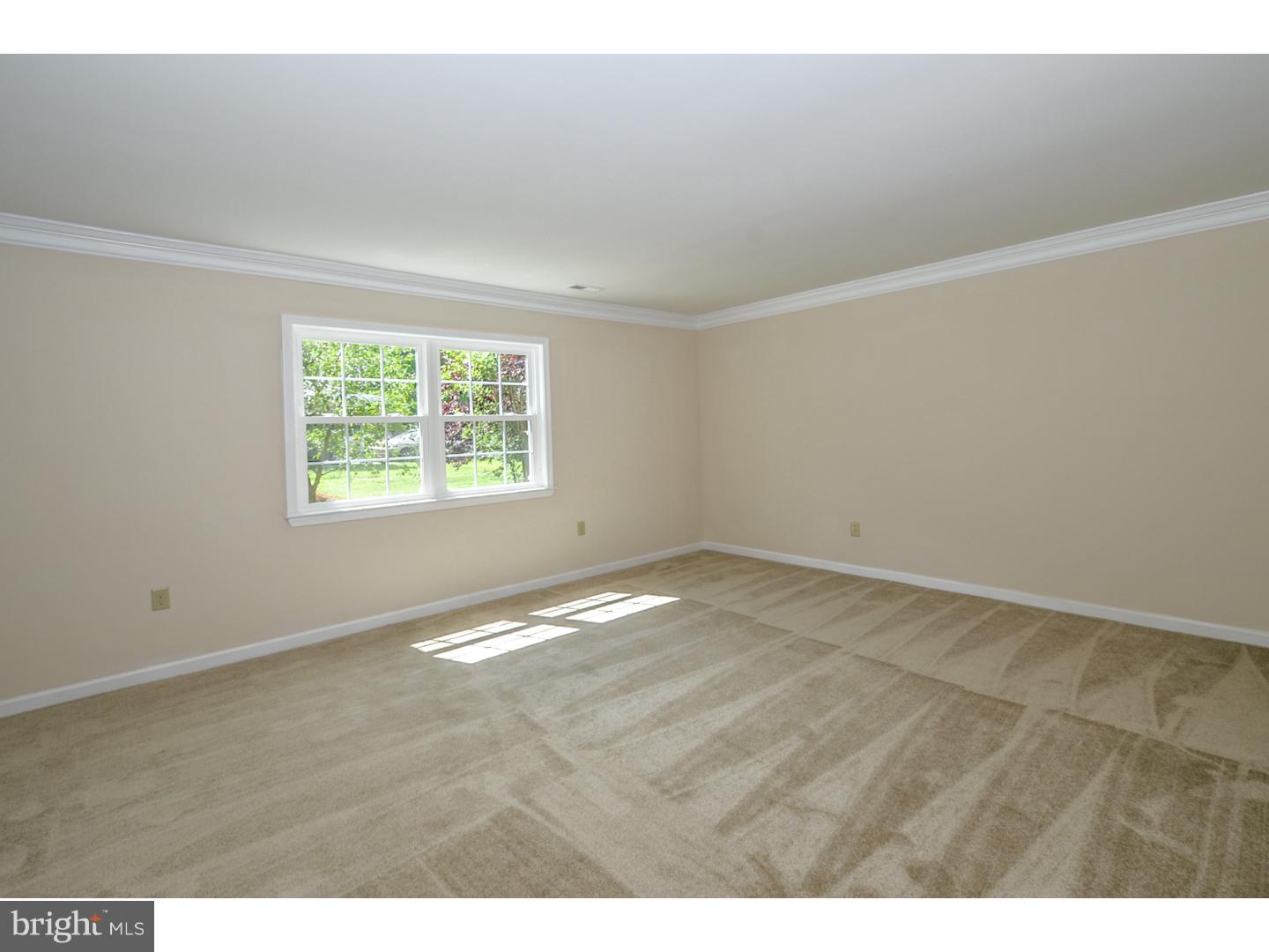 59 Smoketree Road Levittown, PA 19056 - Photo 15 of 24 Gallery Image 15