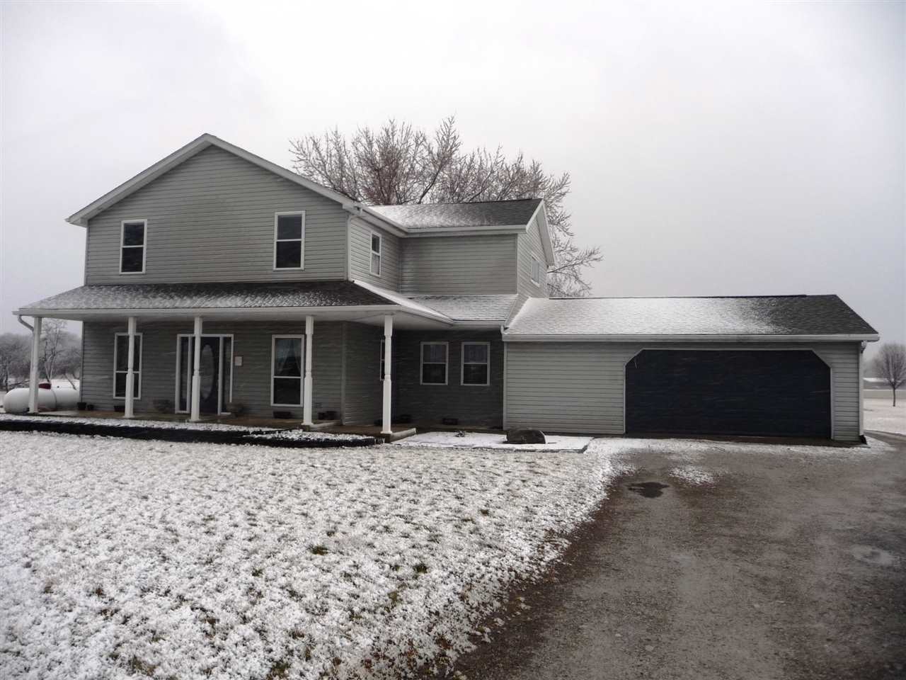 9129 Ernst Road Fort Wayne, IN 46809 - Photo 1 of 25