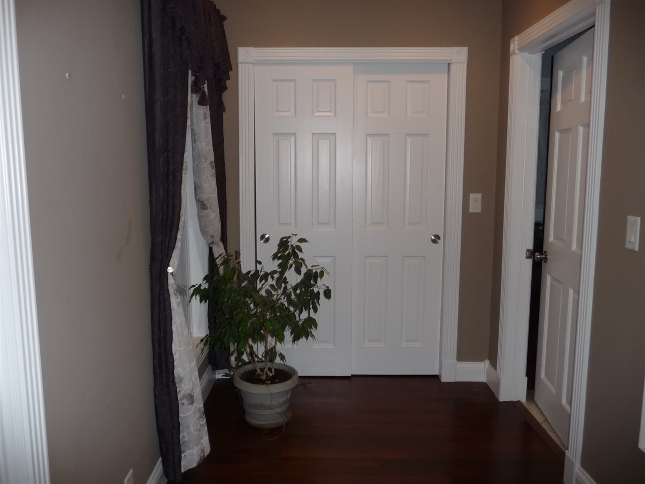 9129 Ernst Road Fort Wayne, IN 46809 - Photo 6 of 25