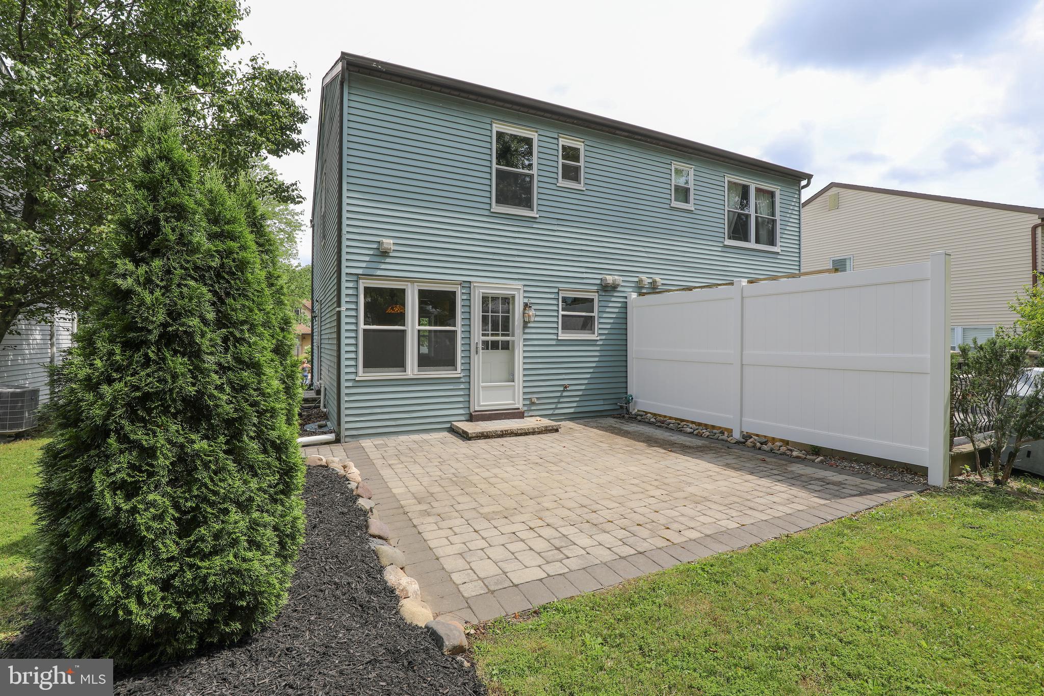 11 School Road Horsham, PA 19044 - Photo 26 of 29 Back of Home