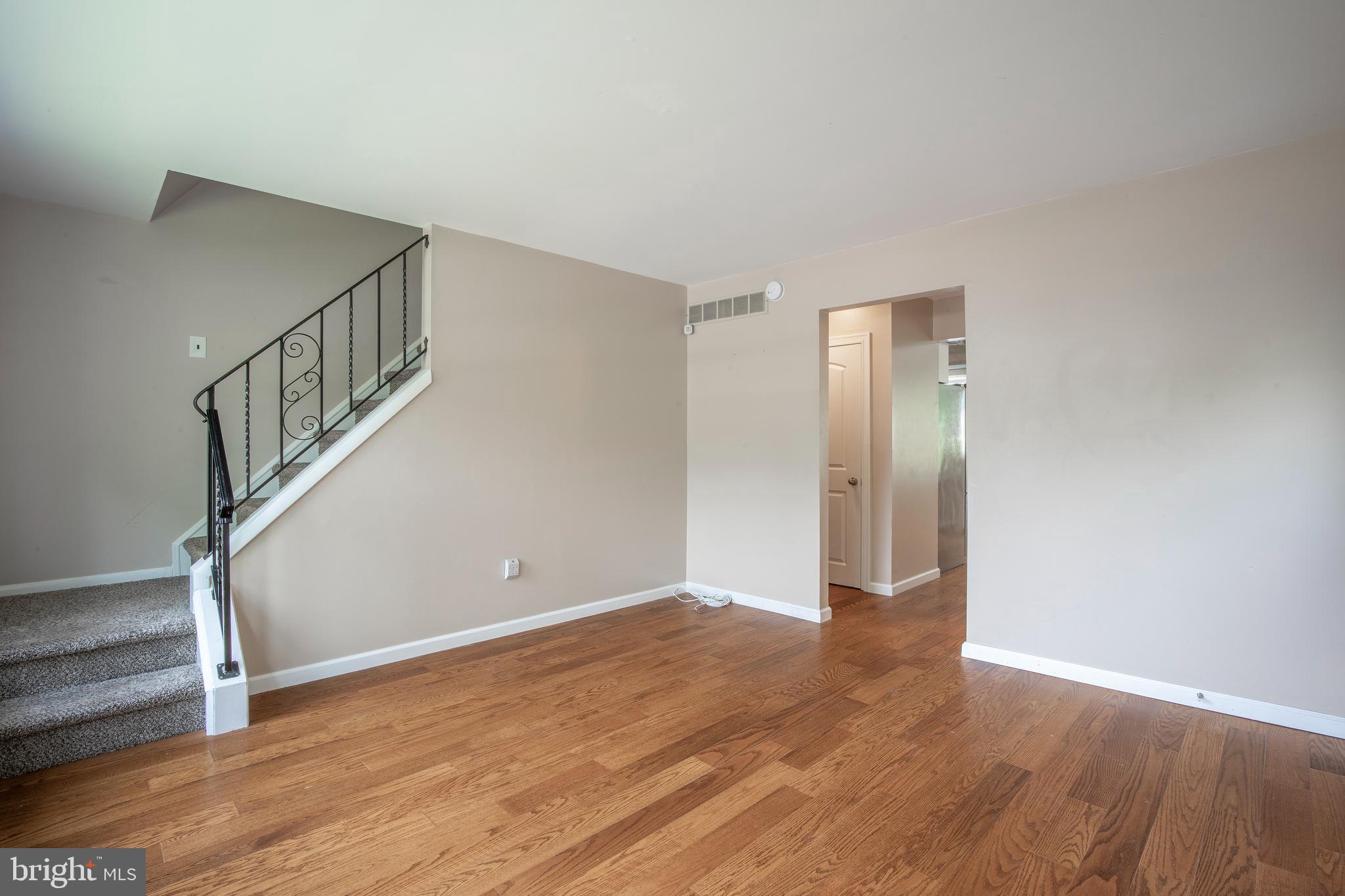 11 School Road Horsham, PA 19044 - Photo 5 of 29 Family Room