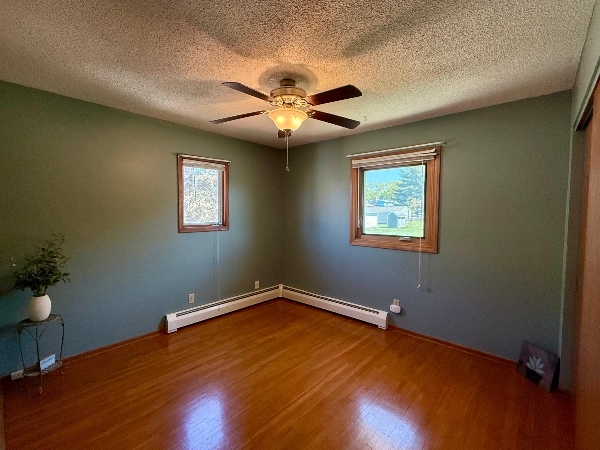 1621 40th Street Northwest Rochester, MN 55901 - Photo 18 of 40