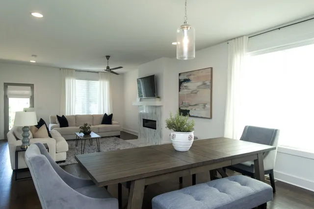 $3,795 | 1708 A Neal Terrace, Nashville, TN 37203