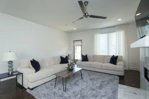 $3,795 | 1708 A Neal Terrace, Nashville, TN 37203