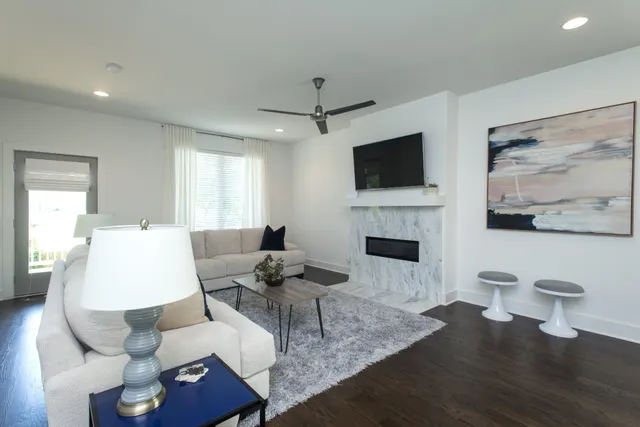 $3,795 | 1708 A Neal Terrace, Nashville, TN 37203