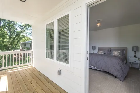 $3,795 | 1708 A Neal Terrace, Nashville, TN 37203