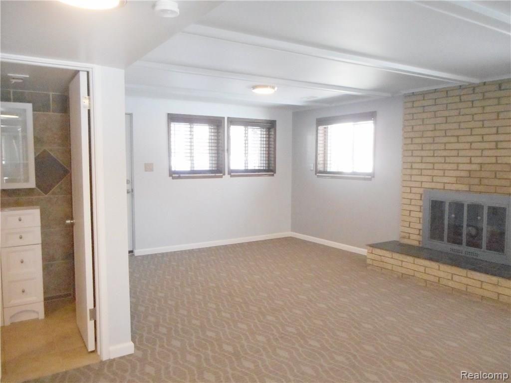 21070 Andover Road Southfield, MI 48076 - Photo 17 of 30 21070 Andover Road_13.JPG