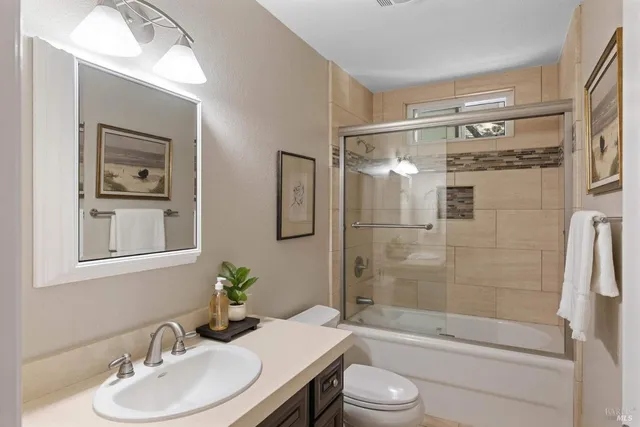 $1,274,000 | 18970 Sweet William Court, Sonoma, CA 95476