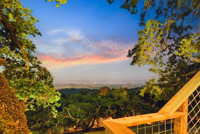 $1,274,000 | 18970 Sweet William Court, Sonoma, CA 95476