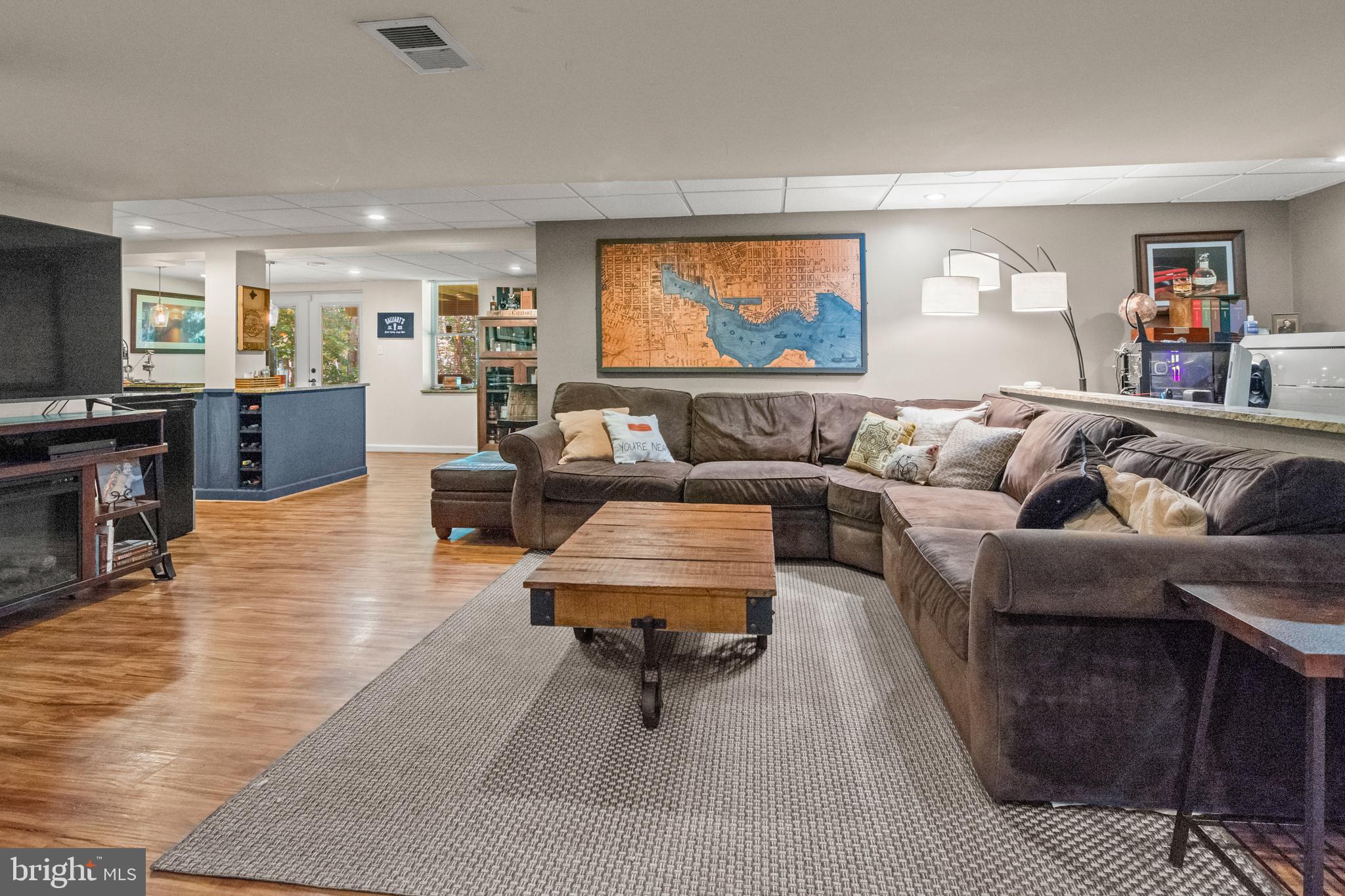 8504 Summershade Drive Odenton, MD 21113 - Photo 58 of 92 a living room with furniture and a couch