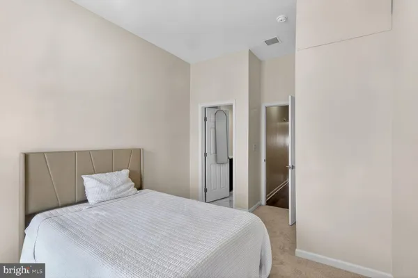 $269,995 | 1246 Washington Boulevard, Baltimore, MD 21230