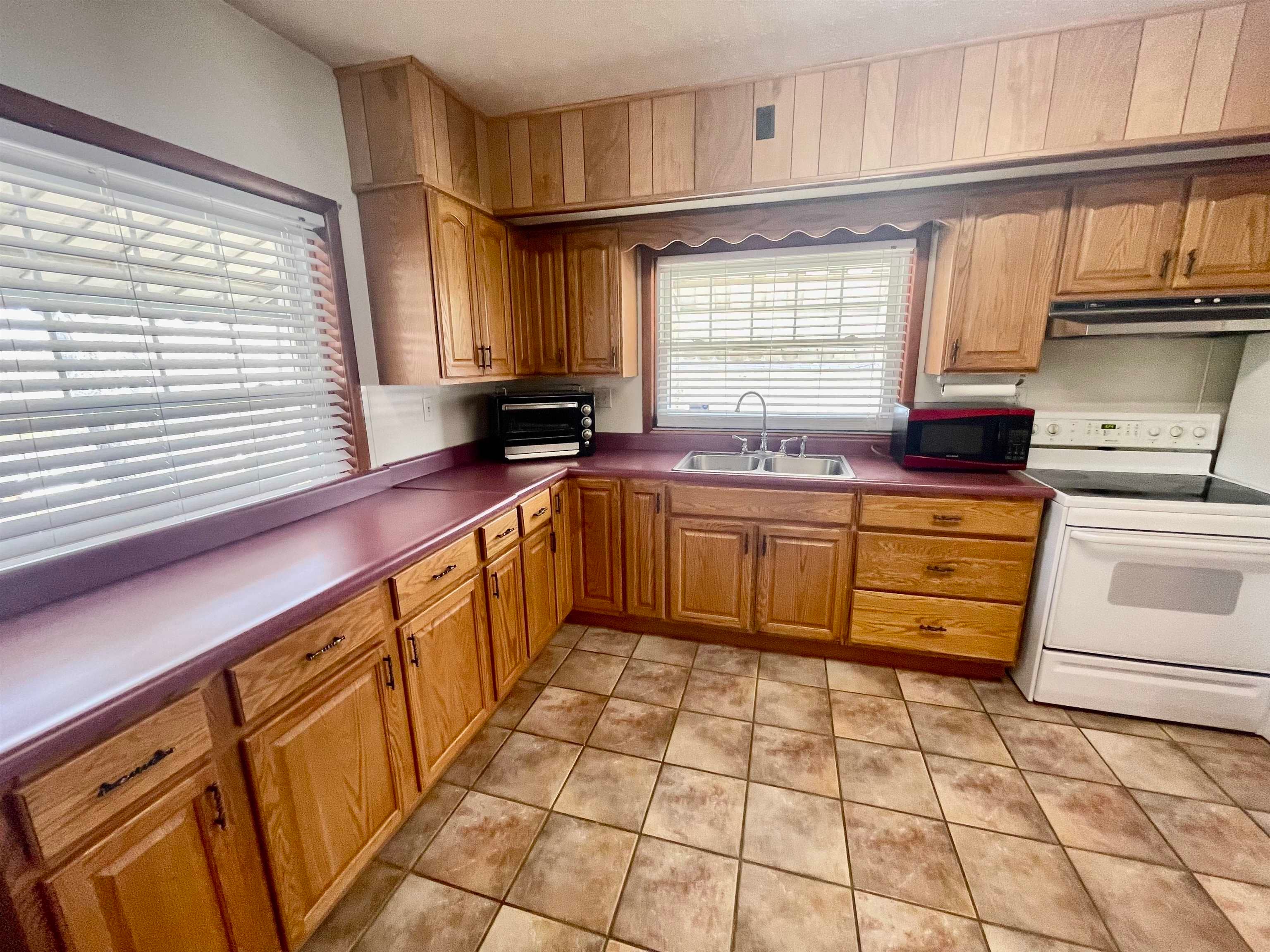 5222 West Pea Ridge Road Huntington, WV 25705 - Photo 10 of 28 Gallery Image 10