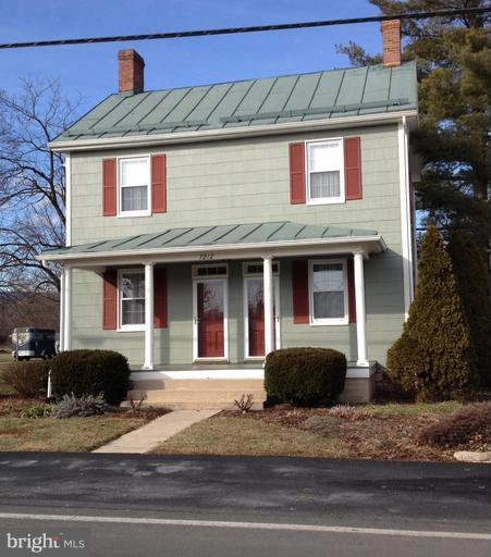 7212 Fish Hatchery Road Thurmont, MD 21788 - Photo 1 of 17 Exterior (Front)