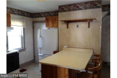 7212 Fish Hatchery Road Thurmont, MD 21788 - Photo 7 of 17 Kitchen