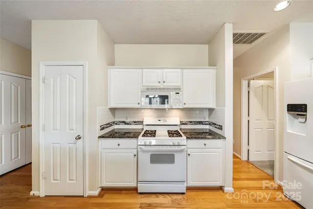 $519,900 | 10526 Sycamore Club Drive, Mint Hill, NC 28227