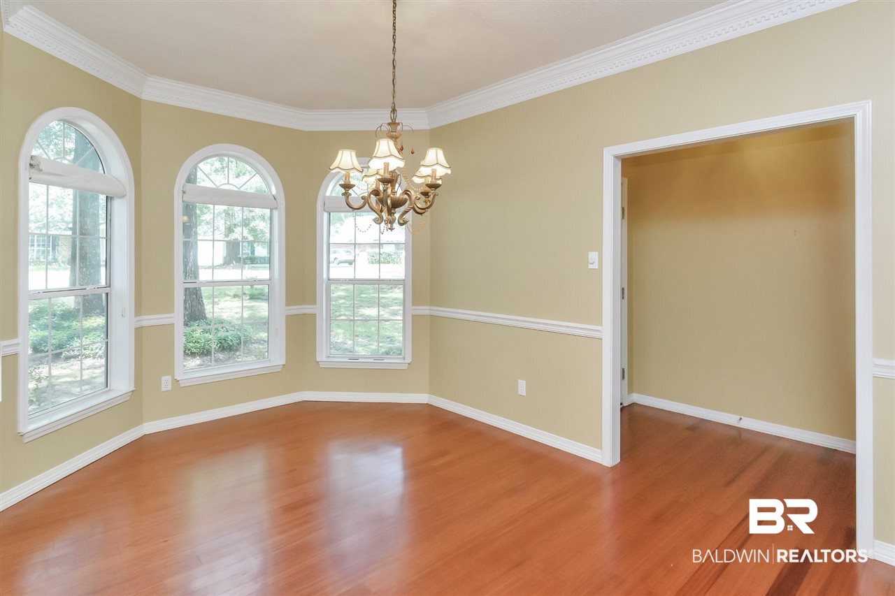 1067 Wesley Avenue Mobile, AL 36609 - Photo 12 of 30 Formal Dining Room