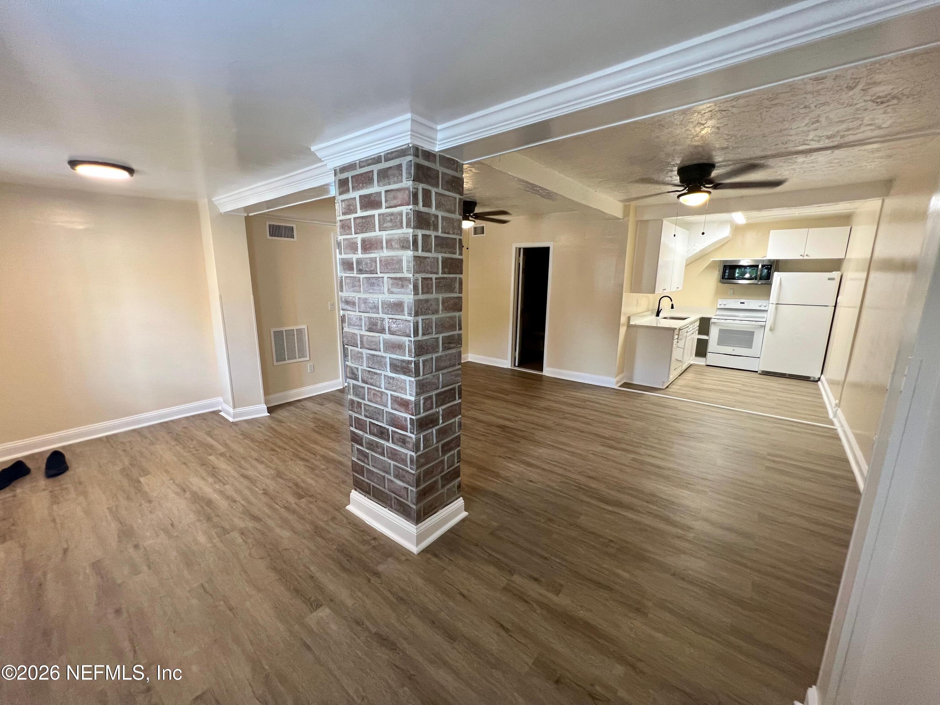 2705 Riverside Avenue Jacksonville, FL 32205 - Photo 4 of 14 IMG-20260124-WA0026