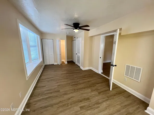 $1,400 | 2705 Riverside Avenue, Jacksonville, FL 32205