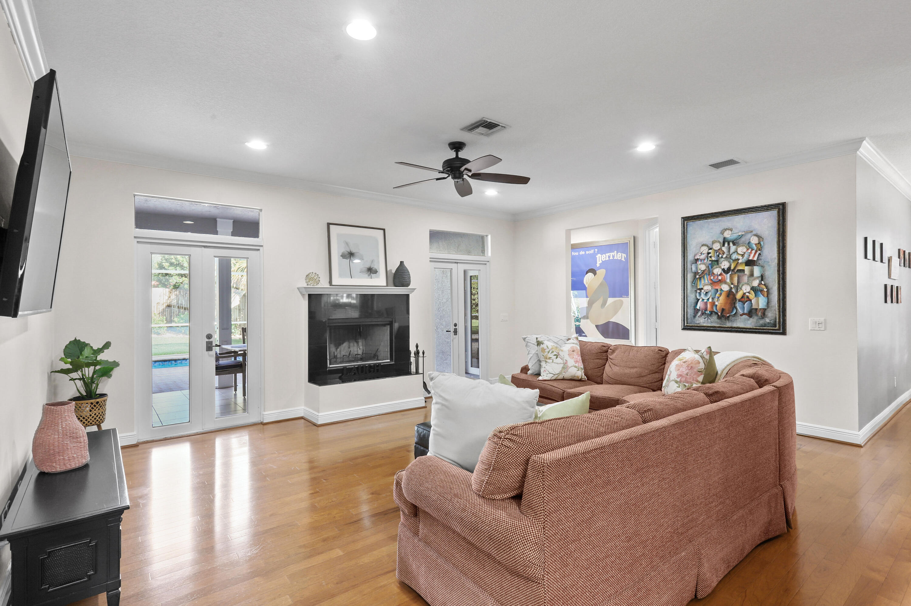 400 Mangrove Point Jupiter, FL 33458 - Photo 9 of 55 Fireplace