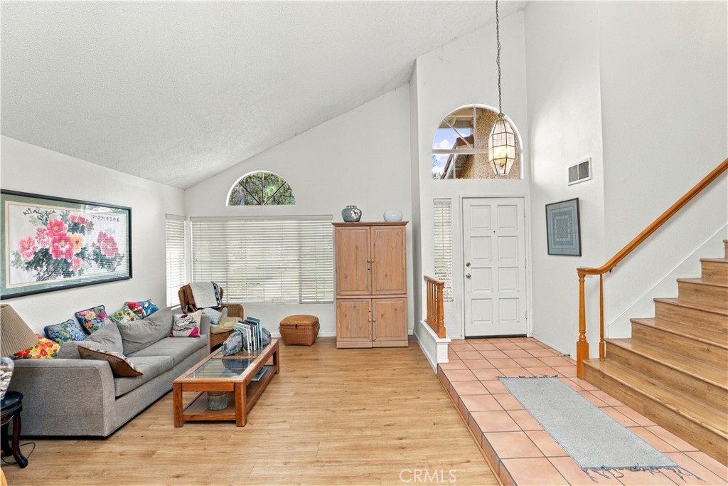 439 Mission Grove Parkway North Riverside, CA 92506 - Photo 11 of 56 Gallery Image 11