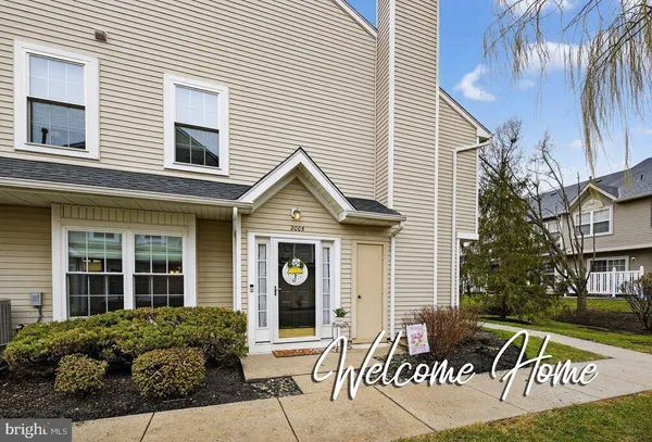 $380,000 | 2005 Saxony Drive, Mount Laurel, NJ 08054