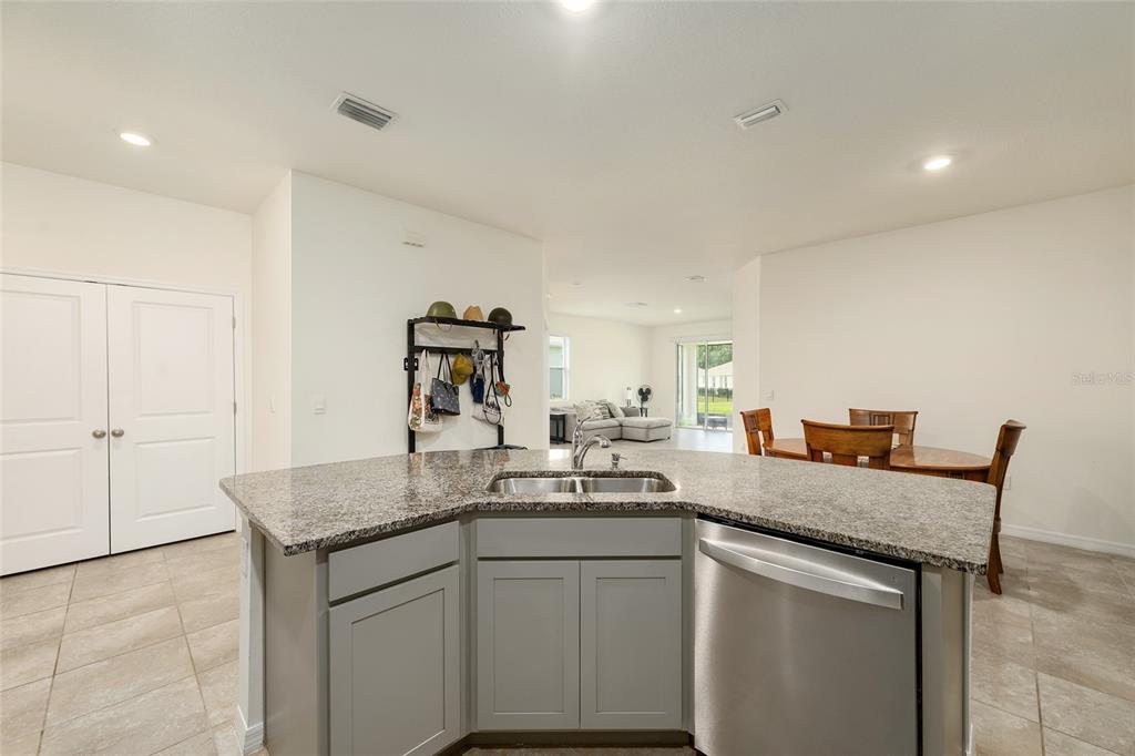 5391 Northwest 46th Lane Road Ocala, FL 34482 - Photo 15 of 37