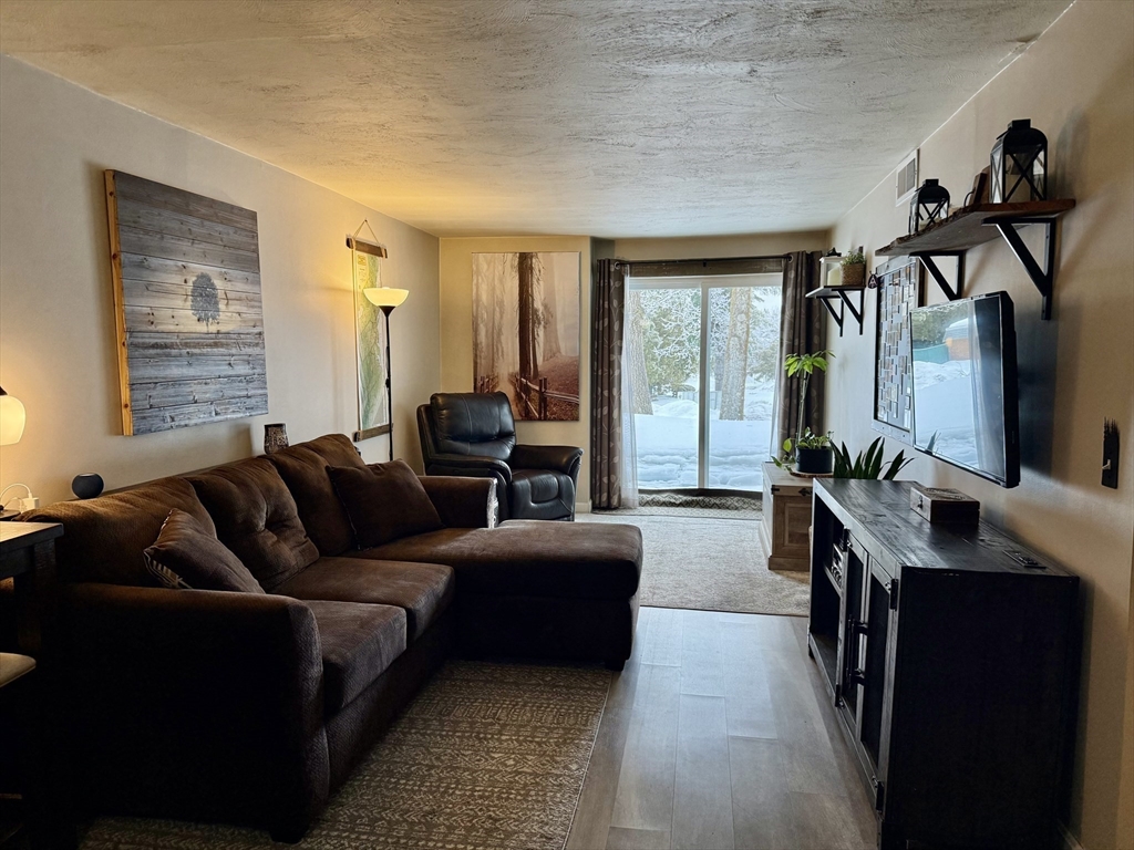 176 Maple Avenue, Unit 46 Rutland, MA 01543 - Photo 2 of 18