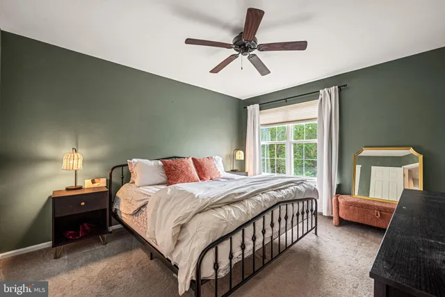 $330,000 | 1160 Pin Oak Drive, Perkiomenville, PA 18074