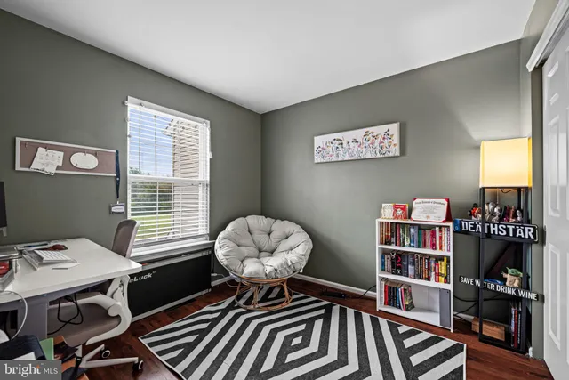 $330,000 | 1160 Pin Oak Drive, Perkiomenville, PA 18074