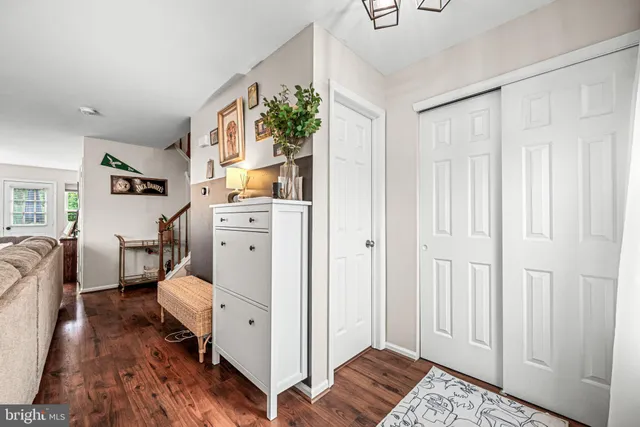 $330,000 | 1160 Pin Oak Drive, Perkiomenville, PA 18074