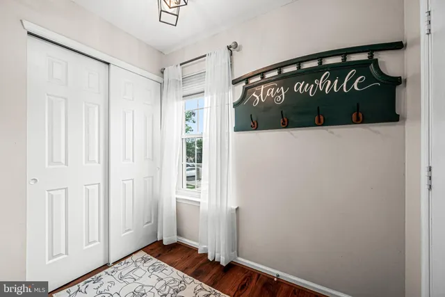 $330,000 | 1160 Pin Oak Drive, Perkiomenville, PA 18074