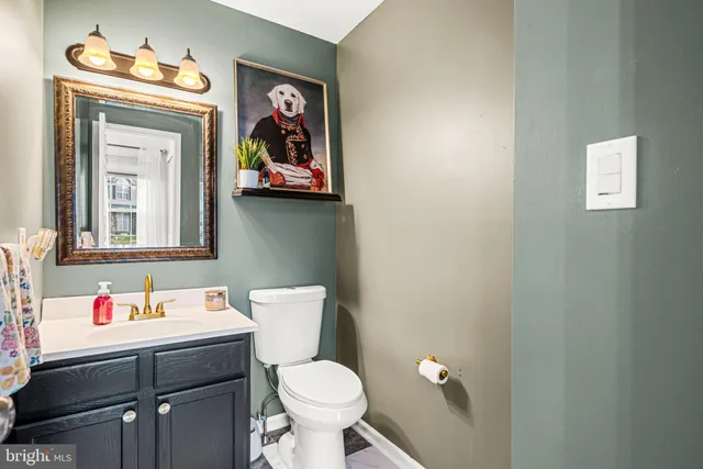 $330,000 | 1160 Pin Oak Drive, Perkiomenville, PA 18074