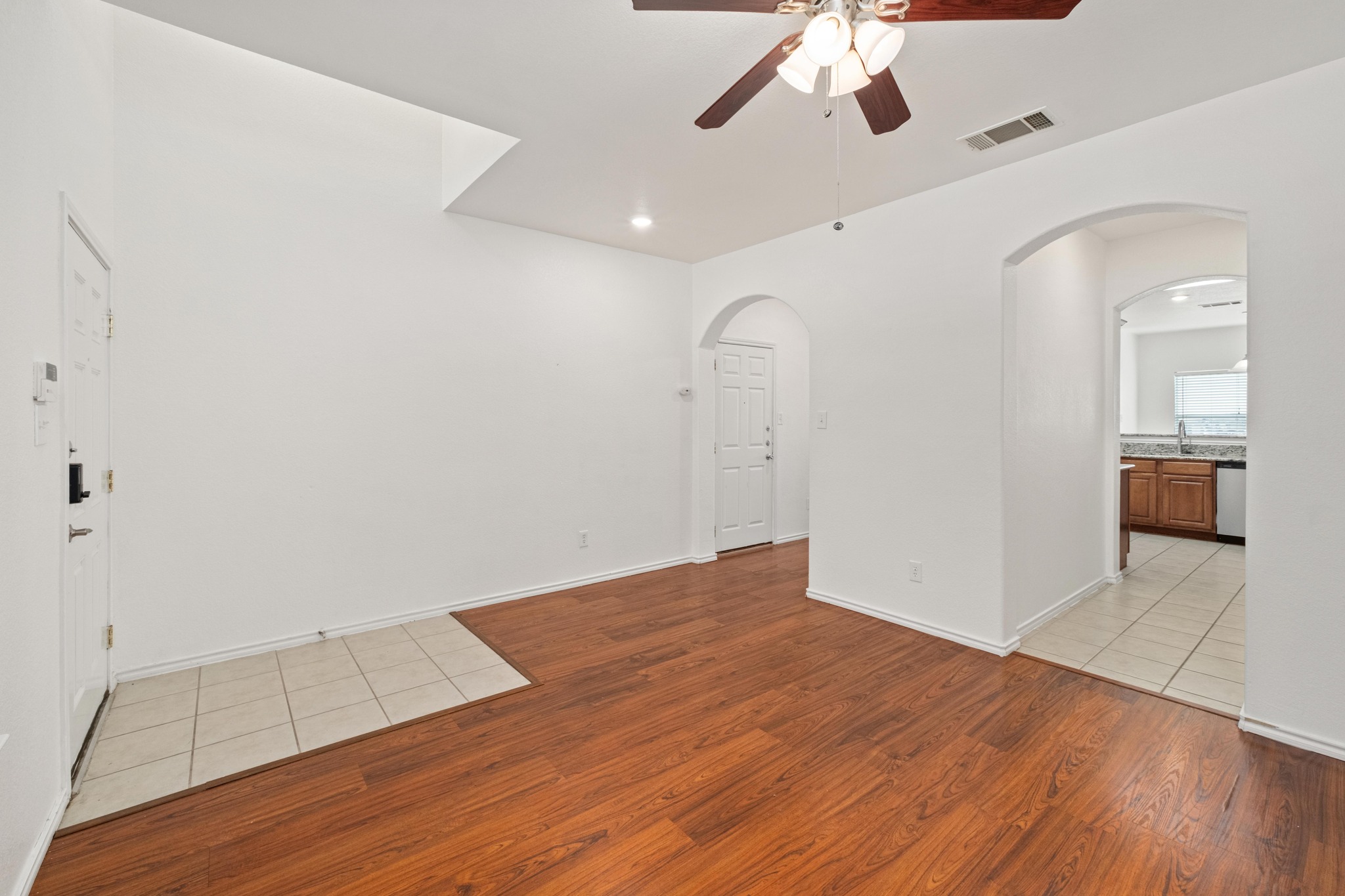 2402 Caprock Place Georgetown, TX 78626 - Photo 3 of 26