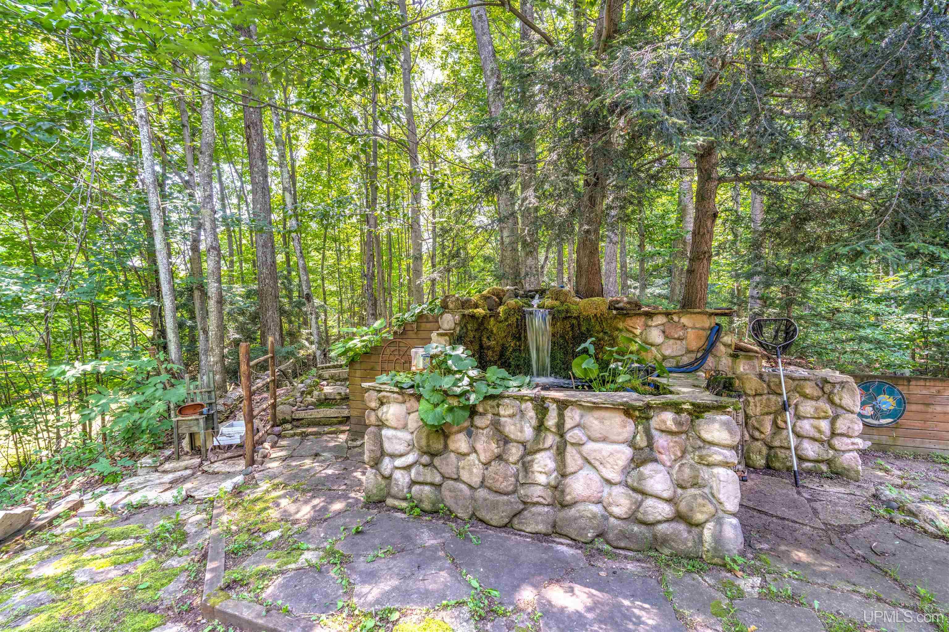9193 Gierke Road Manistique, MI 49854 - Photo 6 of 44 Gallery Image 6