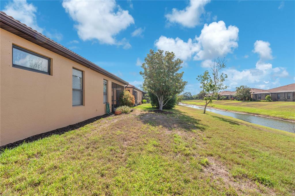 107 Shell Falls Drive Apollo Beach, FL 33572 - Photo 22 of 54