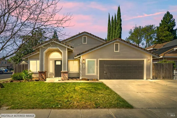 $635,000 | 736 Notre Dame Drive, Vacaville, CA 95687