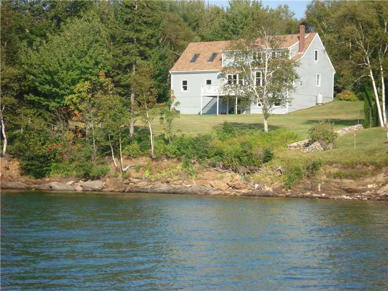102 Dipper Cove Road Harpswell, ME 04066 - Photo 1 of 9 Exterior Front.