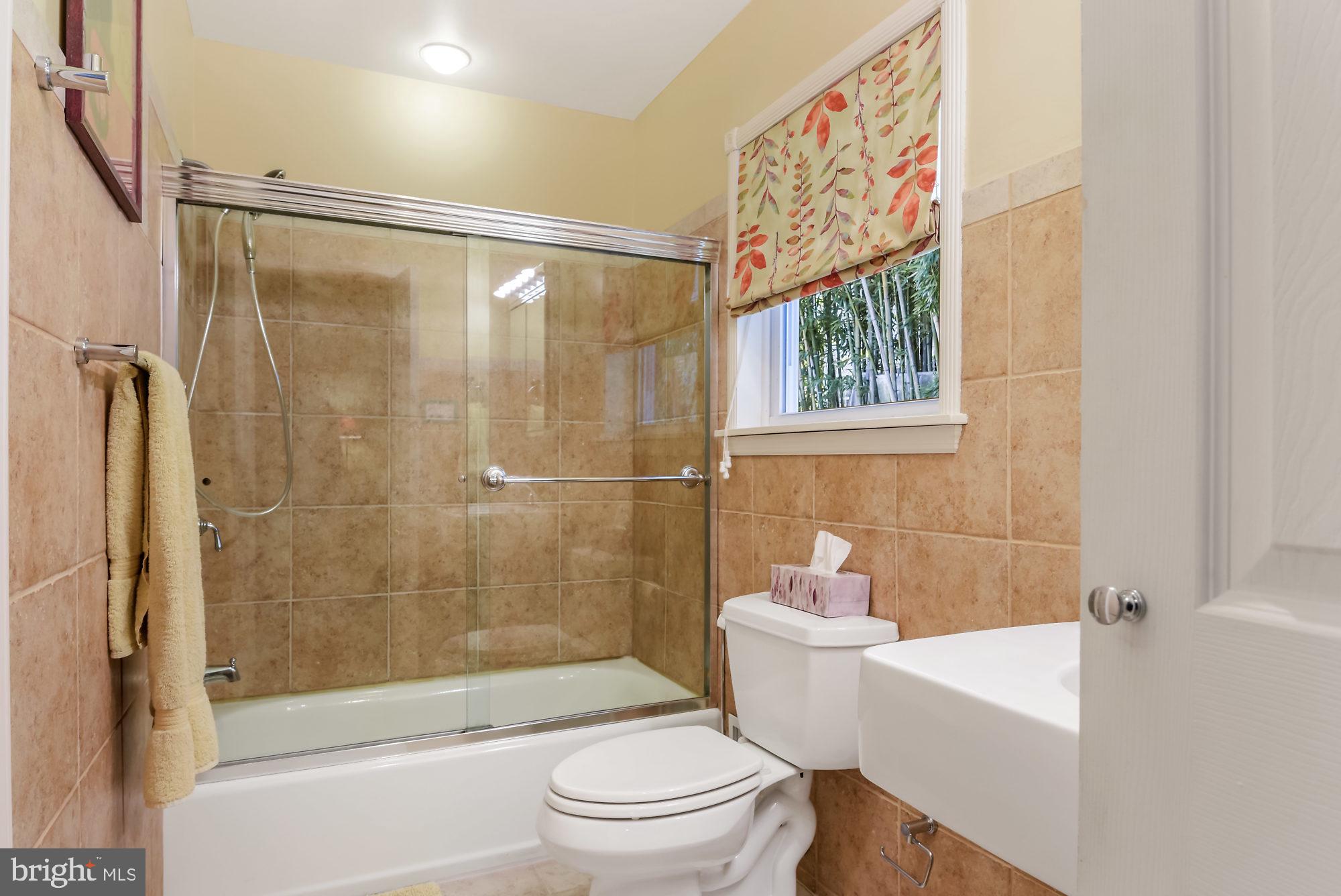 2108 Carterdale Road Baltimore, MD 21209 - Photo 12 of 22 Master bathroom