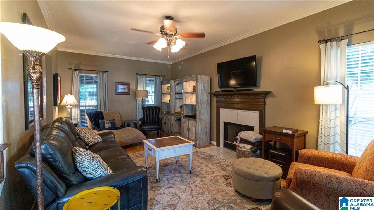 116 Crestmont Lane Pelham, AL 35124 - Photo 6 of 24